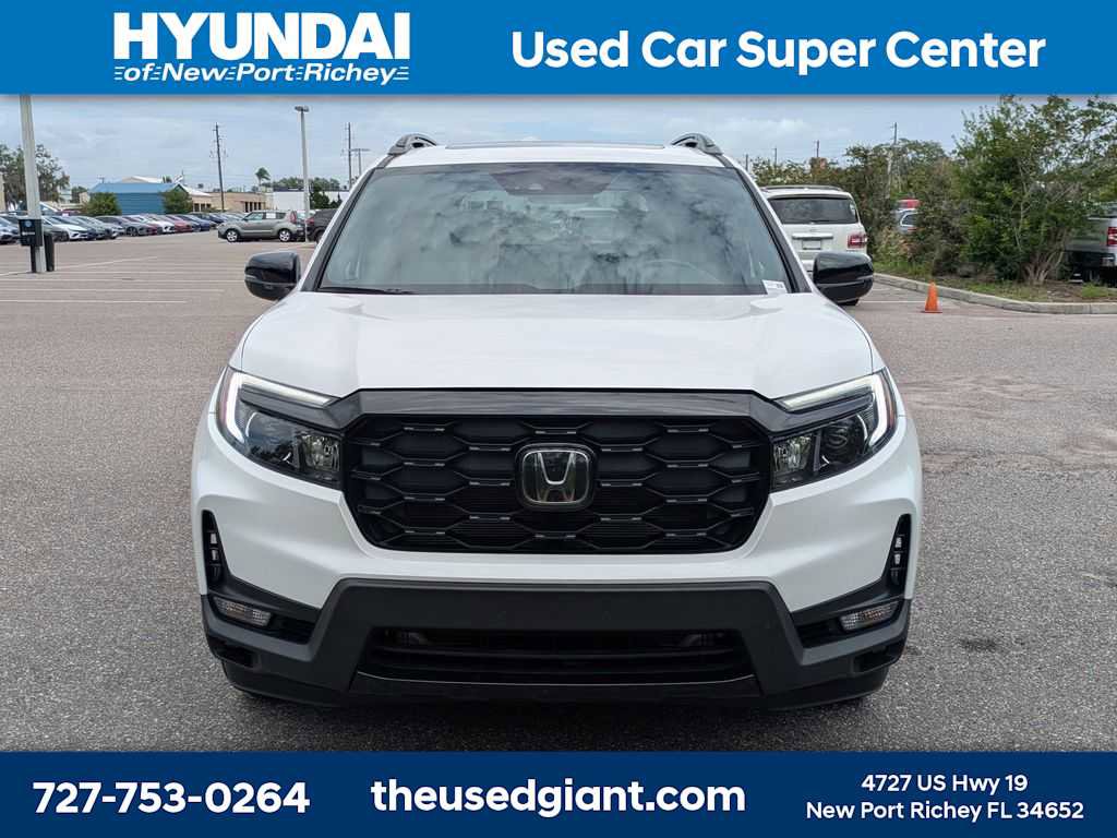 Used 2023 Honda Passport Elite image 8