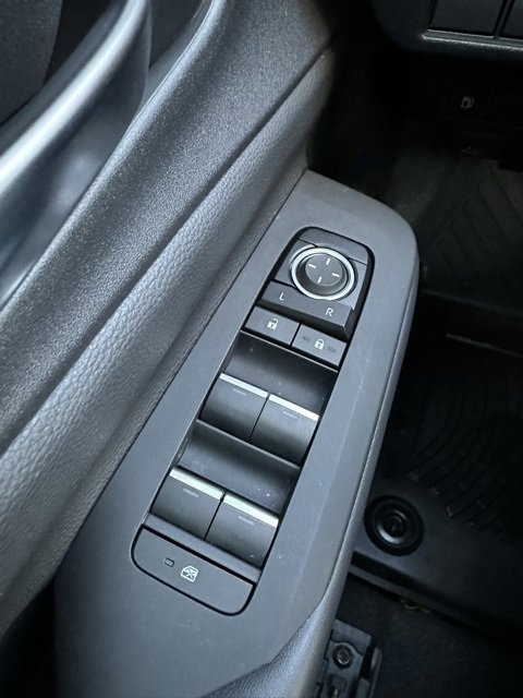 Used 2024 Toyota Prius Prime Premium image 17