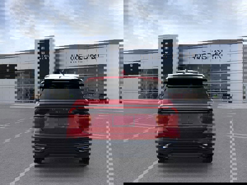 New 2025 Lincoln Nautilus Premier w/ Equipment Group 102A image 5