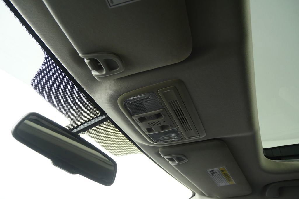 Used 2018 Honda Civic EX-L image 20