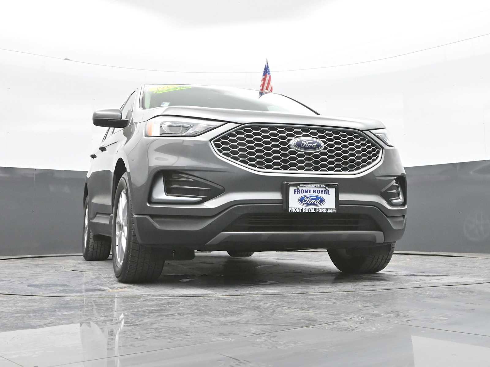 Used 2023 Ford Edge SEL AWD/4WD image 30