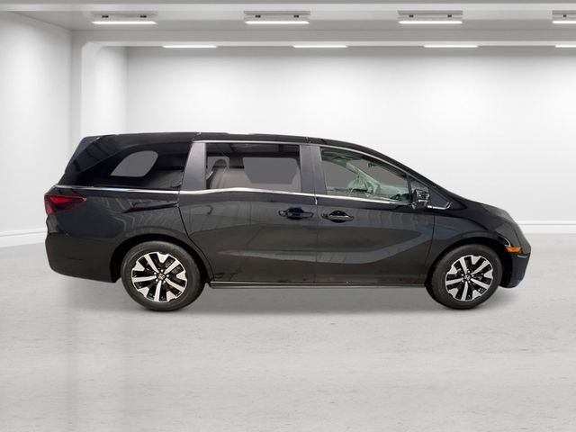 New 2026 Honda Odyssey EX-L image 2