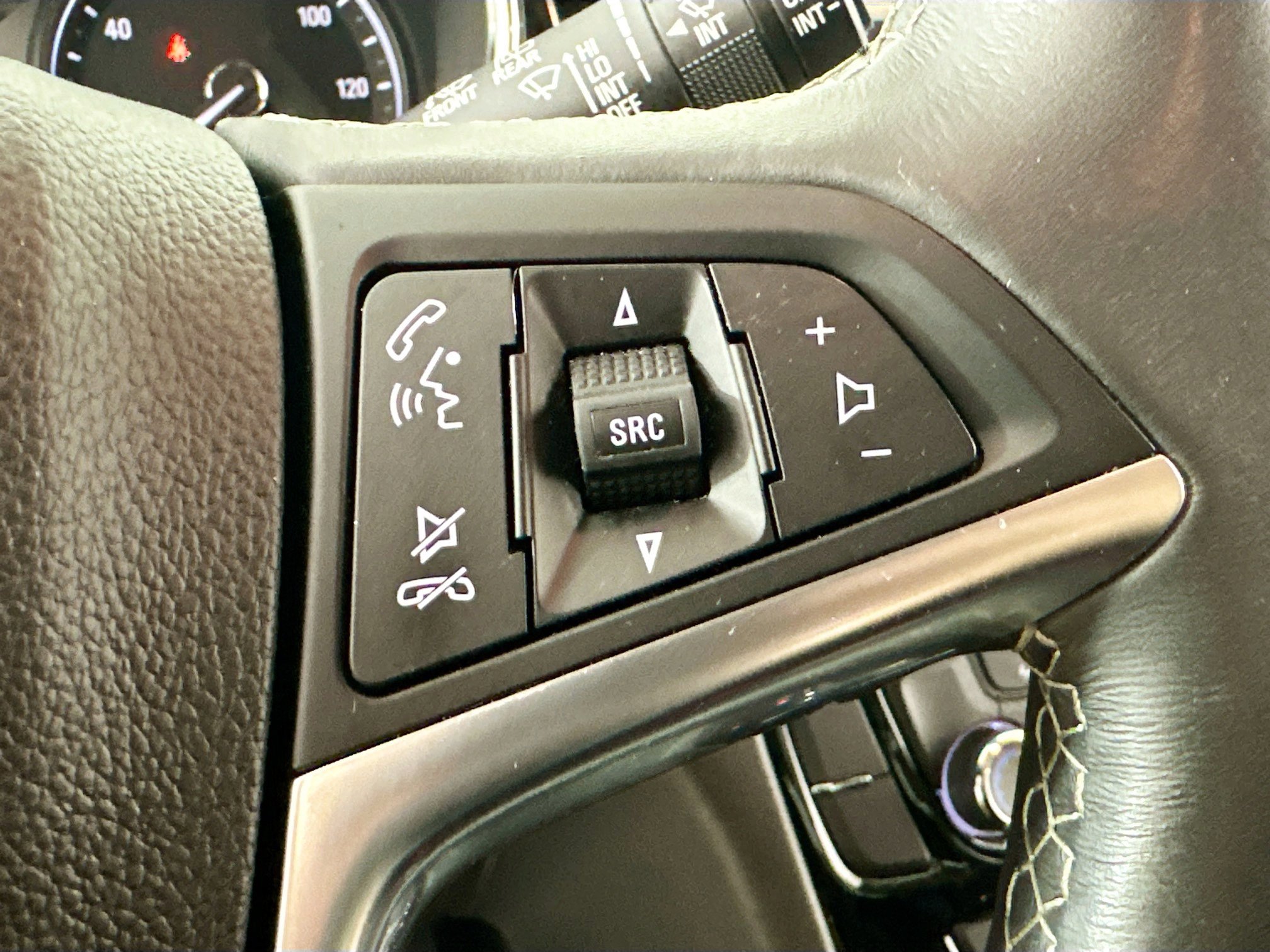 Used 2019 Buick Encore Preferred FWD image 19