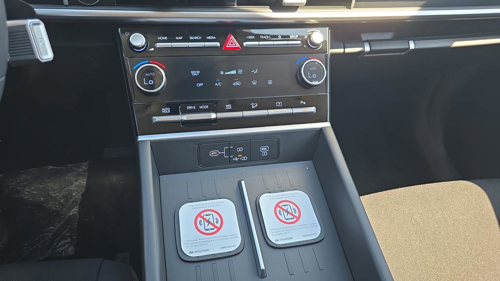 New 2026 Hyundai Santa Fe SE AWD/4WD image 21