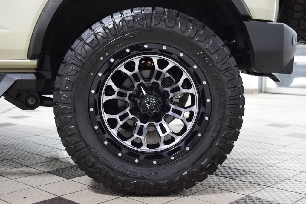 Used 2025 Ford Bronco Outer Banks AWD/4WD image 29
