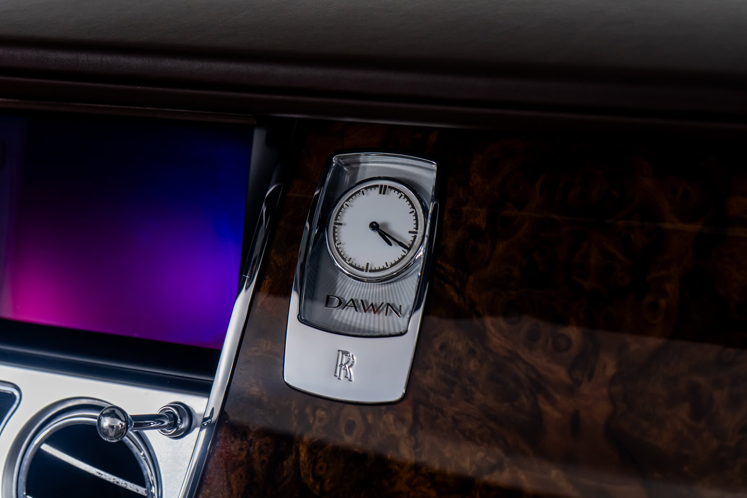 Used 2017 Rolls-Royce Dawn image 51