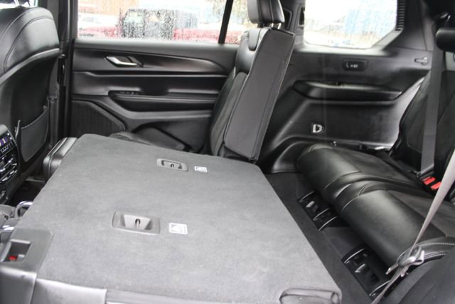 Used 2024 Jeep Grand Cherokee L Laredo image 46