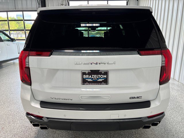 Used 2025 GMC Yukon XL Denali Ultimate w/ LPO, Floor Liner Package image 6