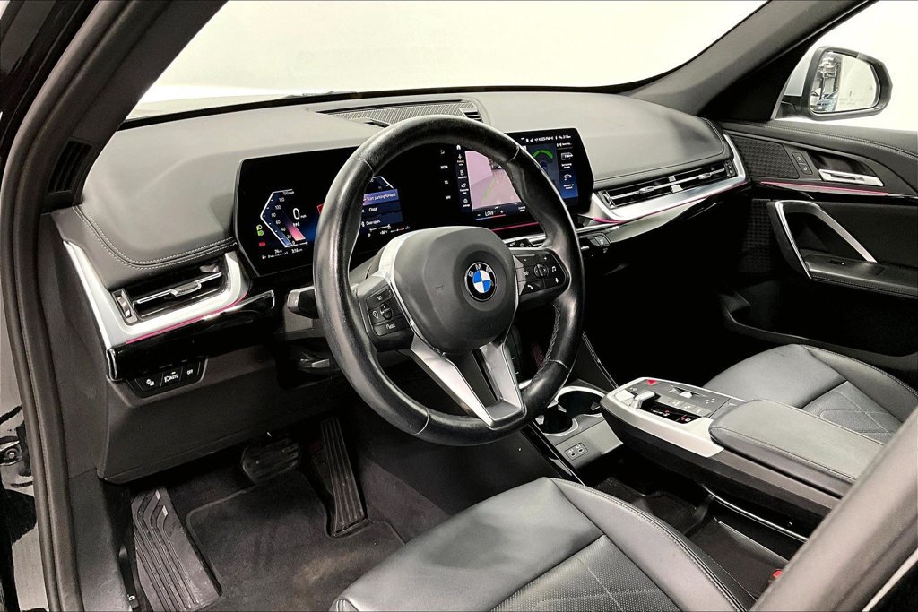 Used 2023 BMW X1 xDrive28i w/ Convenience Package AWD/4WD image 16