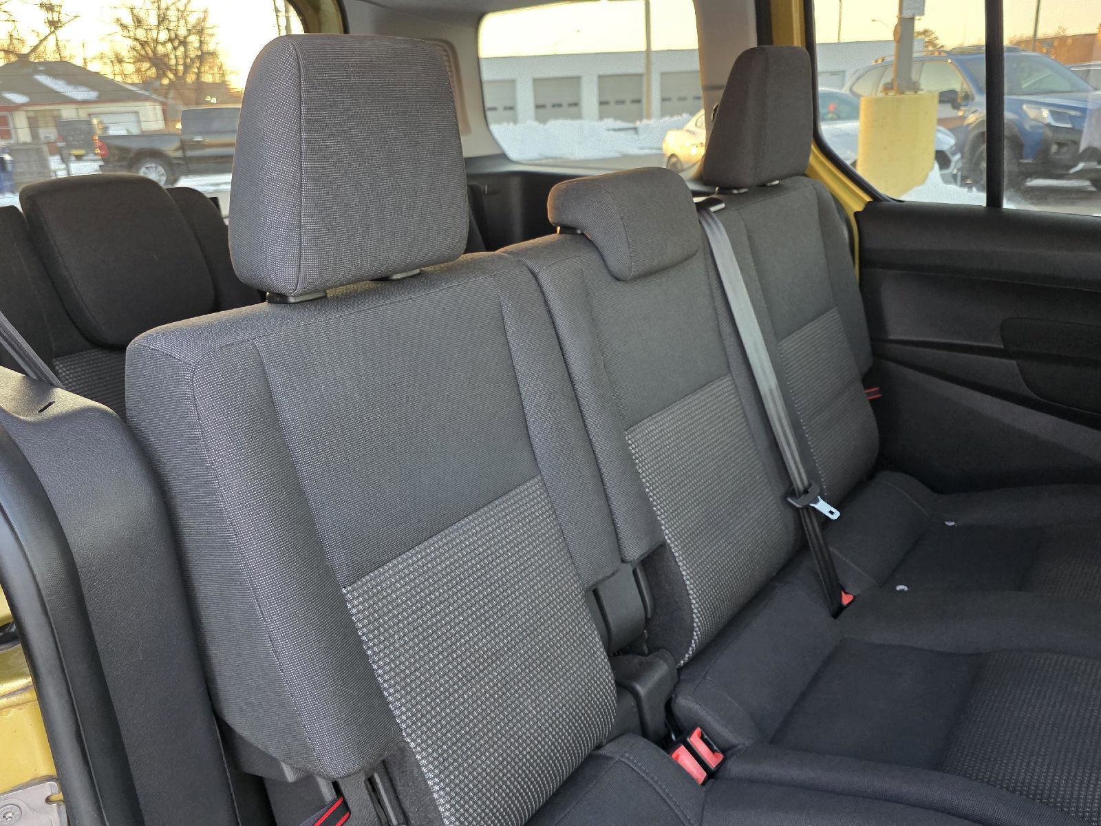 Used 2017 Ford Transit Connect XL image 21