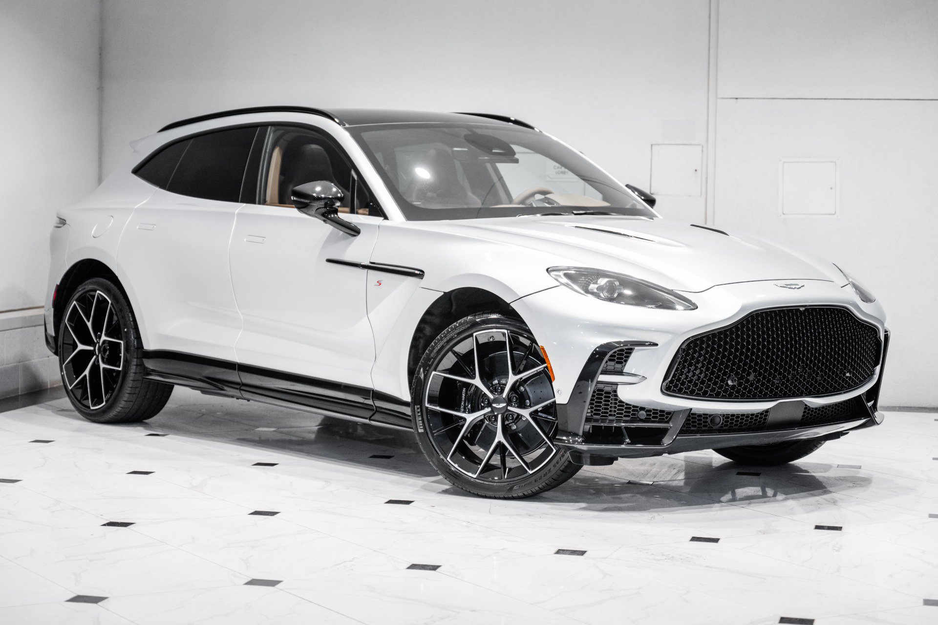 New 2026 Aston Martin DBX 707 AWD/4WD image 1