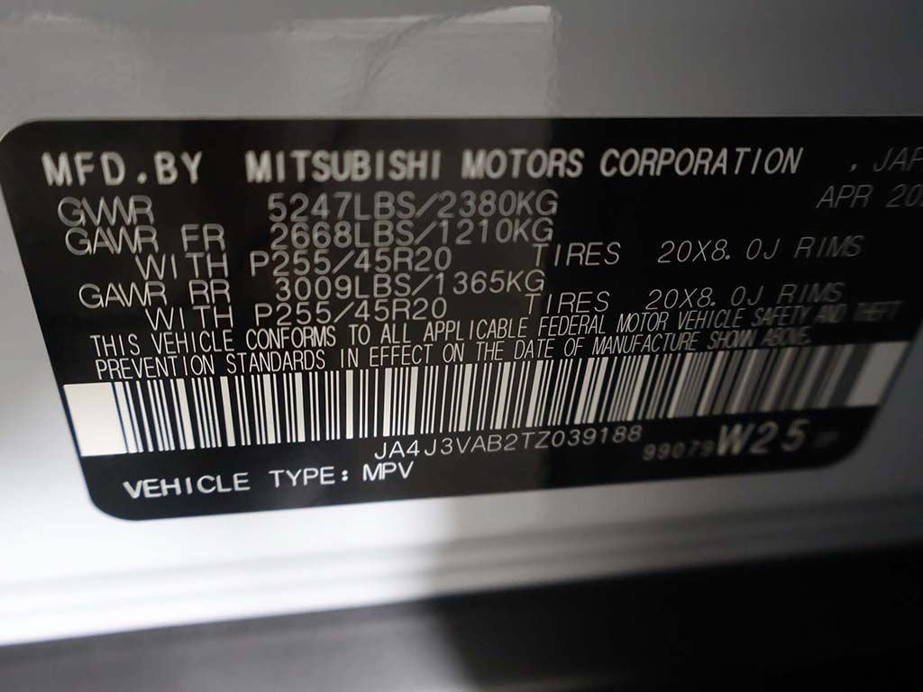 New 2026 Mitsubishi Outlander LE FWD image 48