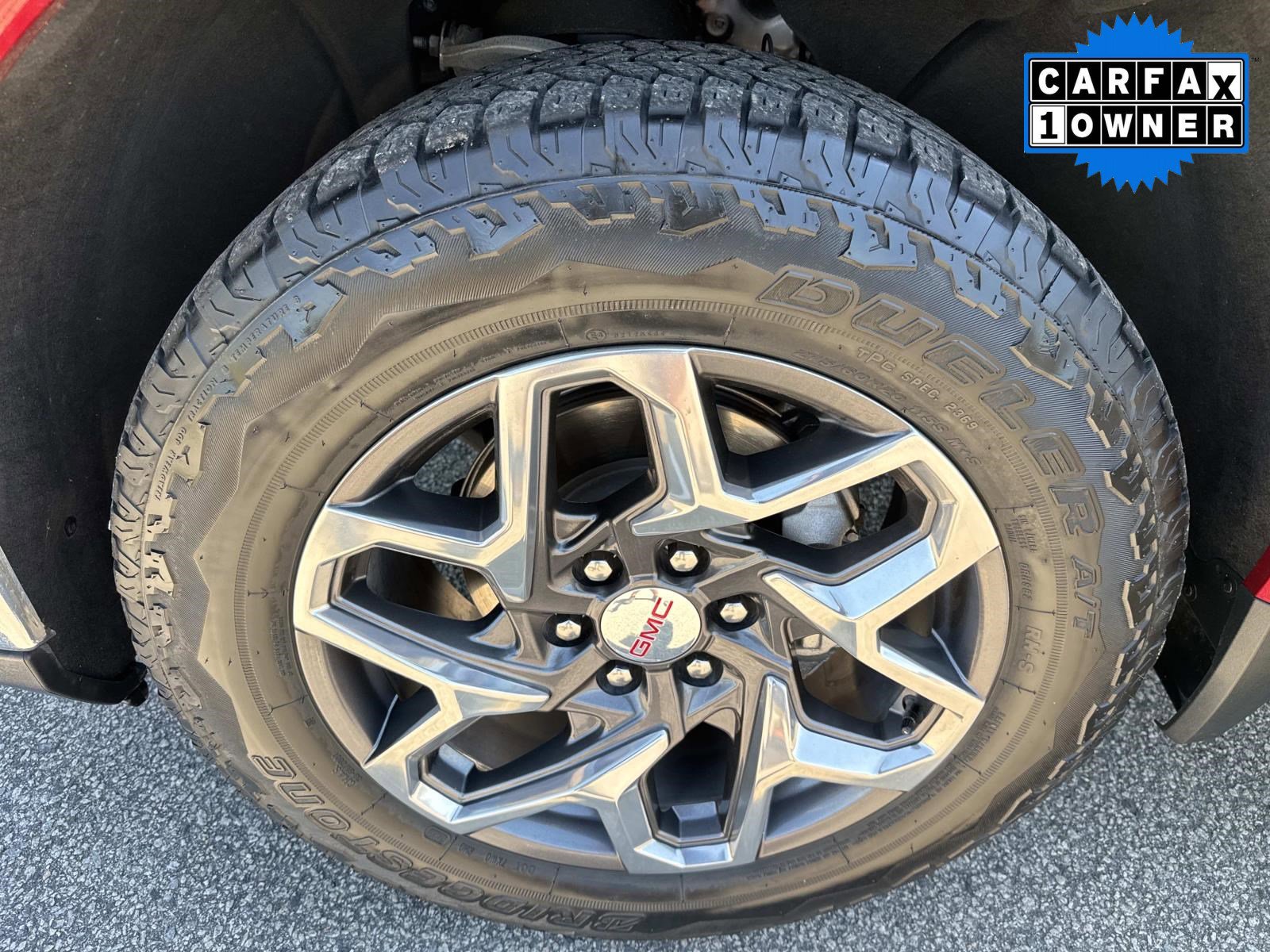 Used 2024 GMC Sierra 1500 SLT w/ SLT Premium Plus Package AWD/4WD image 11