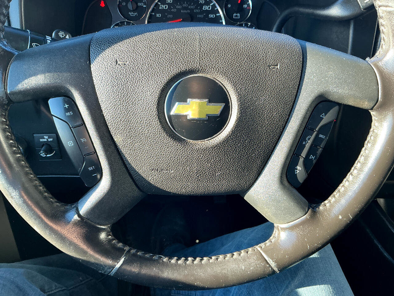 Used 2020 Chevrolet Express 3500 w/ Driver Convenience Package image 10