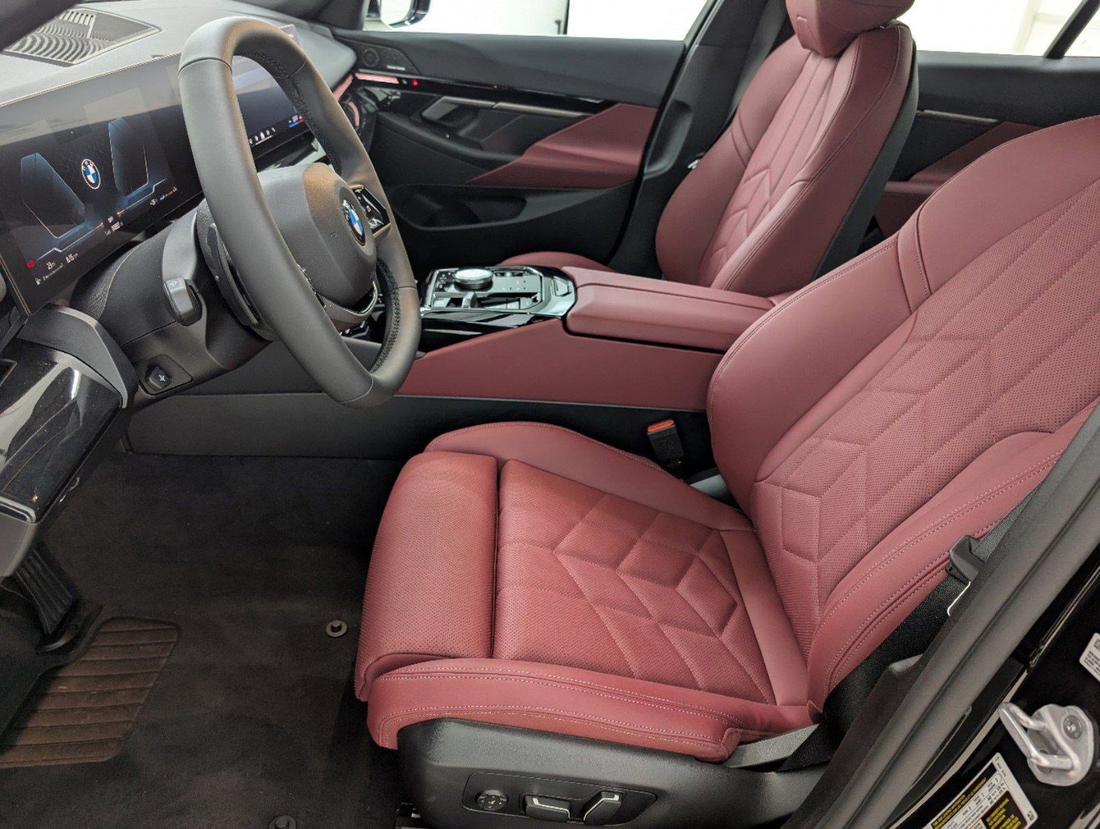 Used 2025 BMW 530i RWD image 5