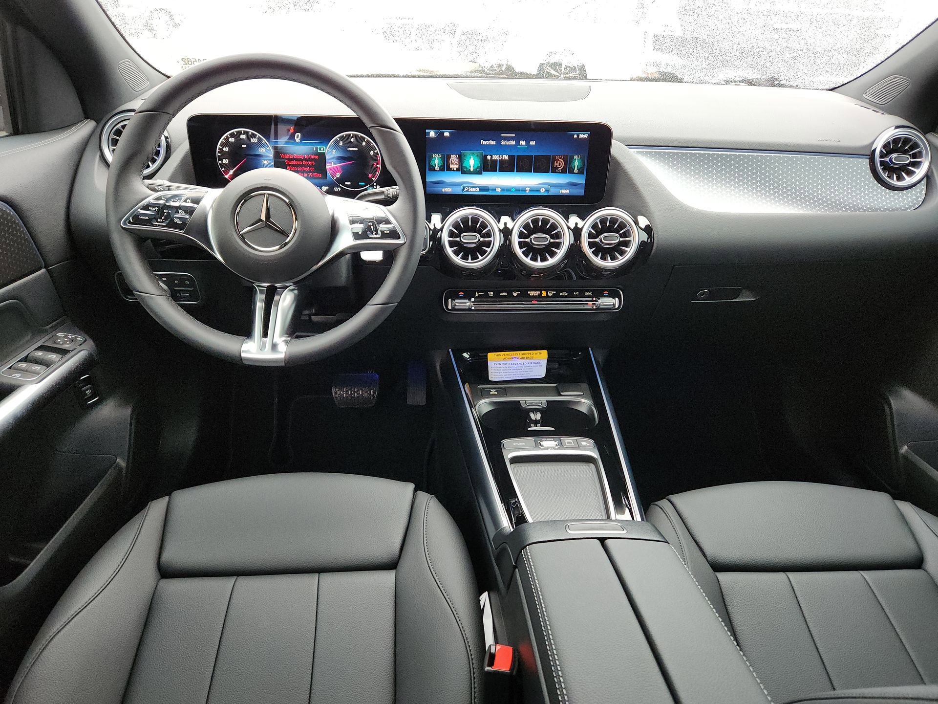 New 2025 Mercedes-Benz GLA 250 4MATIC image 14