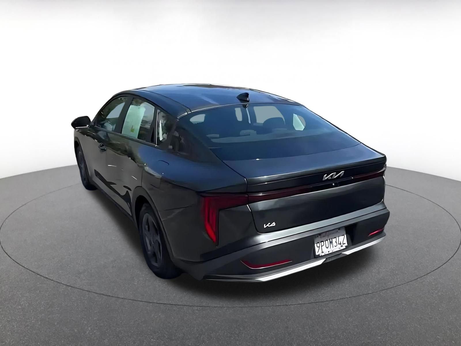 Used 2025 Kia K4 FWD image 11
