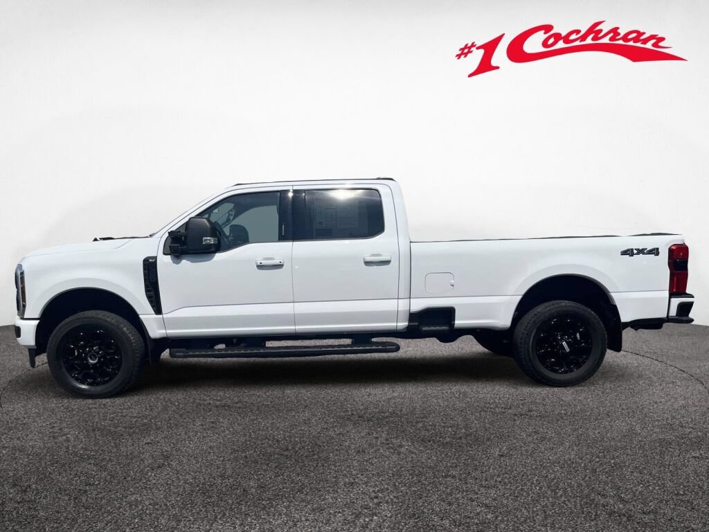 Used 2024 Ford F350 XLT w/ Black Appearance Package AWD/4WD image 11