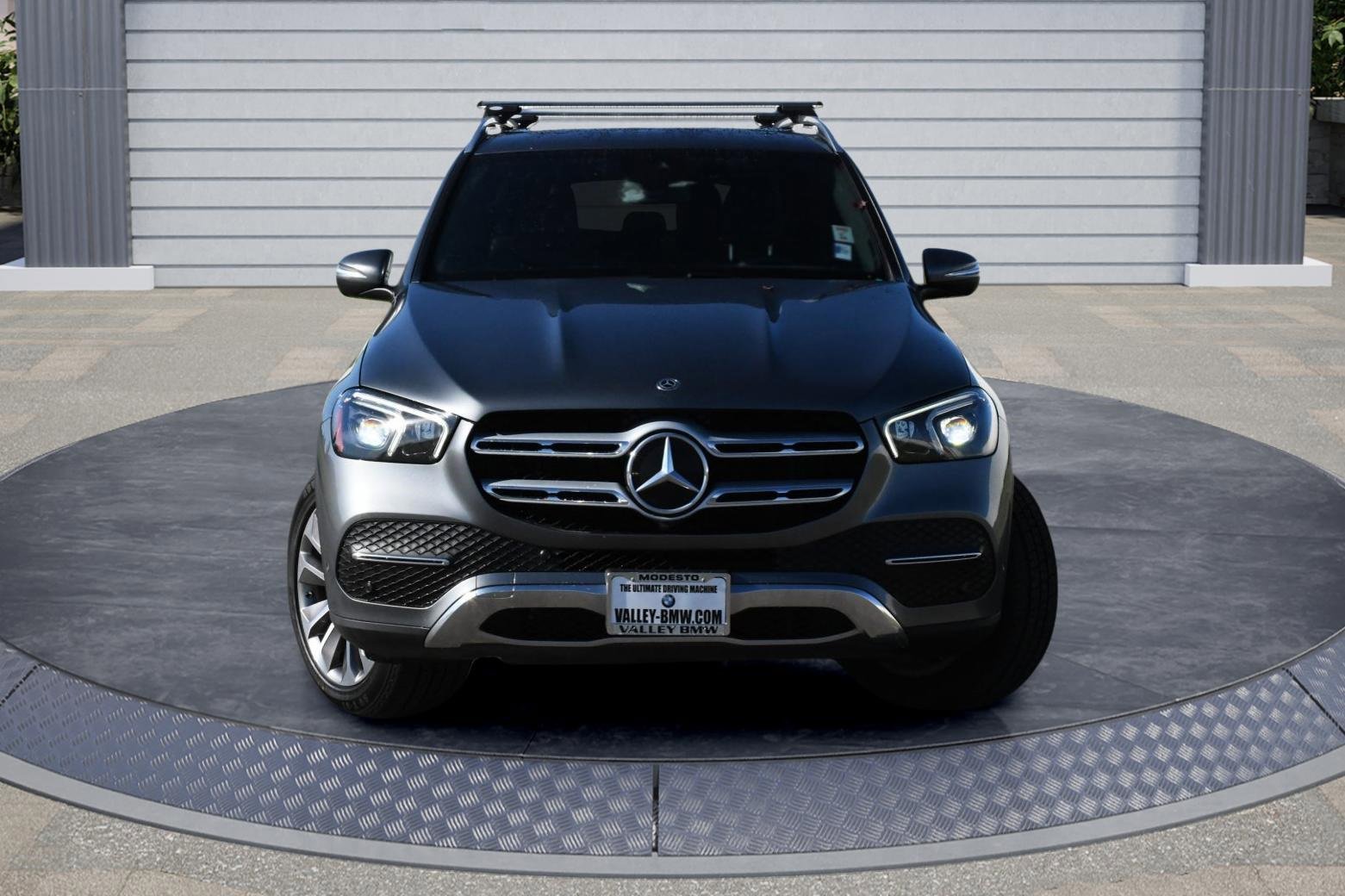 Used 2020 Mercedes-Benz GLE 350 4MATIC w/ 3rd Row Seat Package image 2