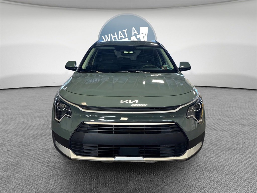 Certified 2023 Kia Niro EX image 9