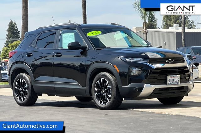 Used 2023 Chevrolet TrailBlazer LT w/ Convenience Package