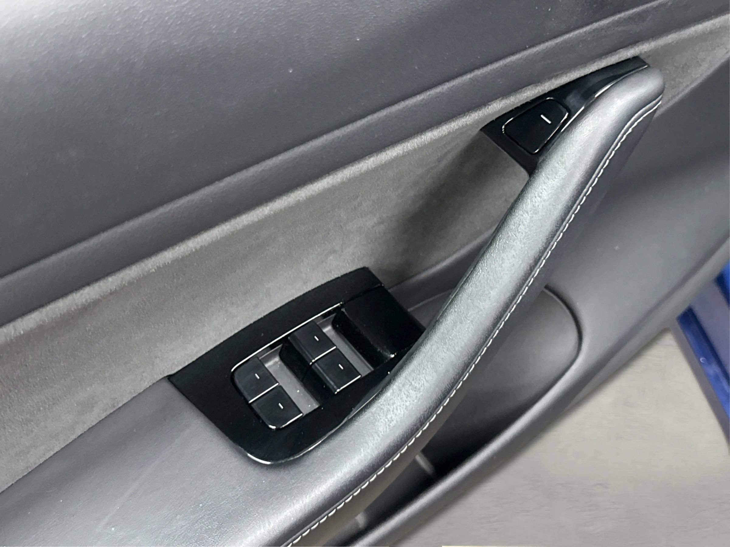 Used 2019 Tesla Model 3 Standard Range Plus image 23