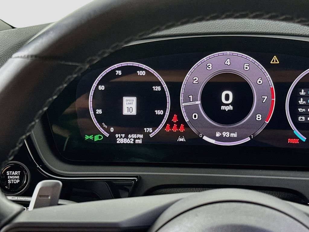 Certified 2024 Porsche Cayenne AWD/4WD image 13