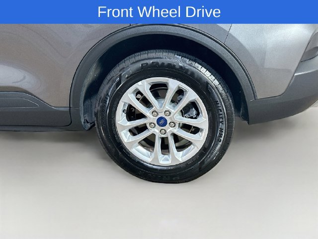 Certified 2022 Ford Escape SE w/ Cold Weather Package FWD image 6