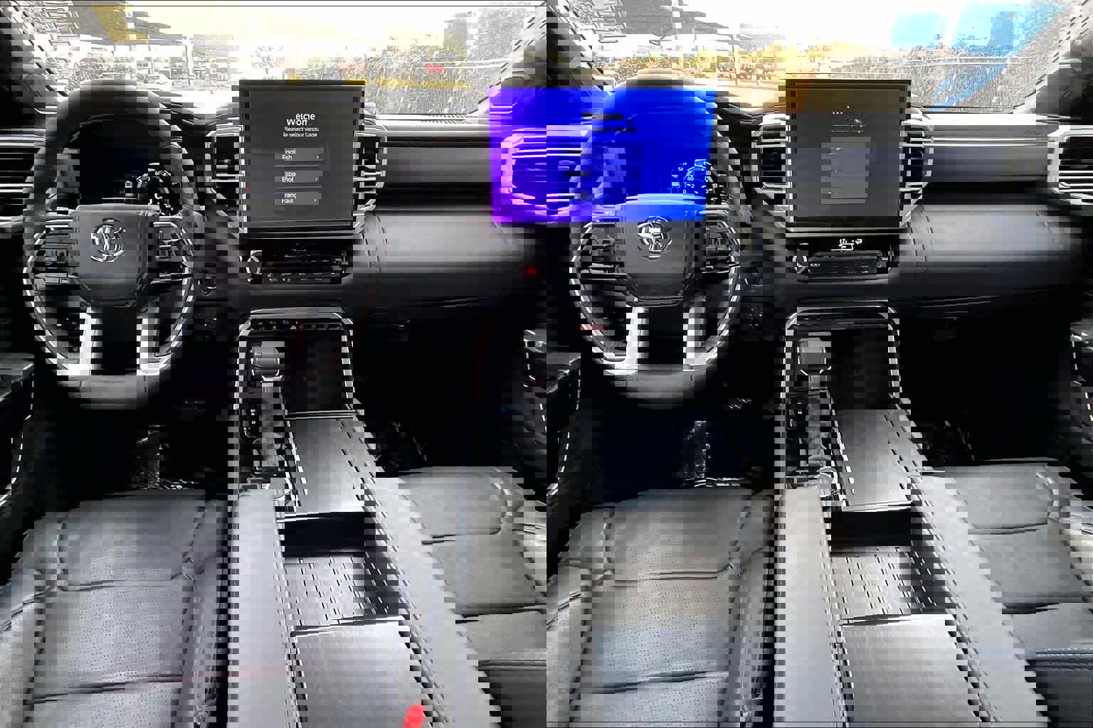 Used 2025 Toyota Sequoia Platinum image 15