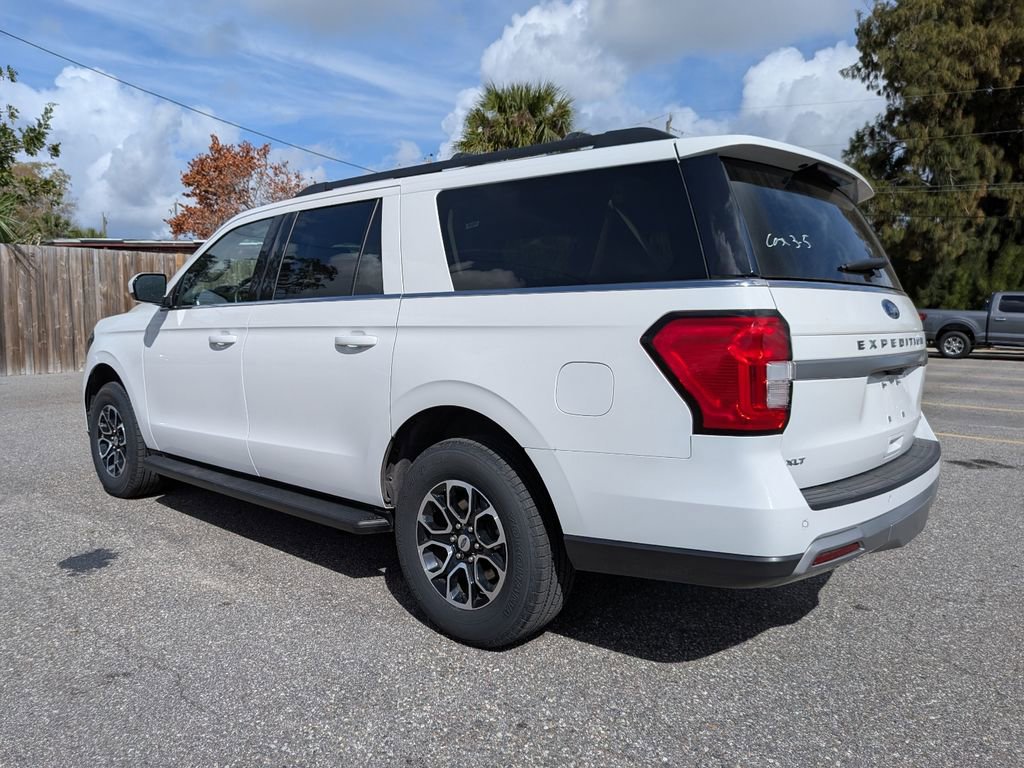 Certified 2024 Ford Expedition Max XLT image 8