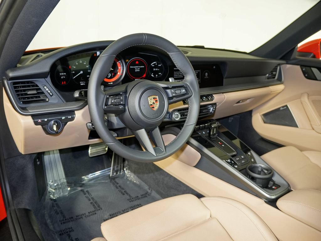 Certified 2024 Porsche 911 Carrera RWD image 4