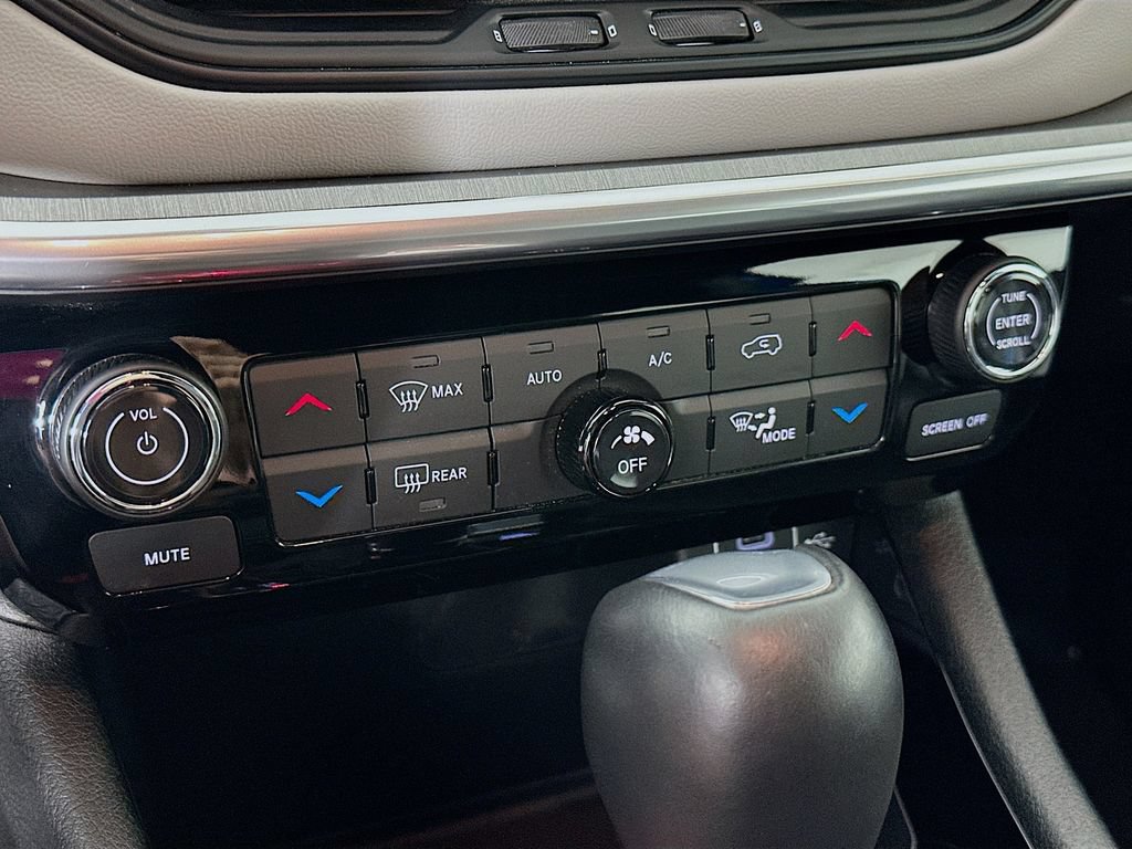 Certified 2024 Jeep Compass Limited AWD/4WD image 24