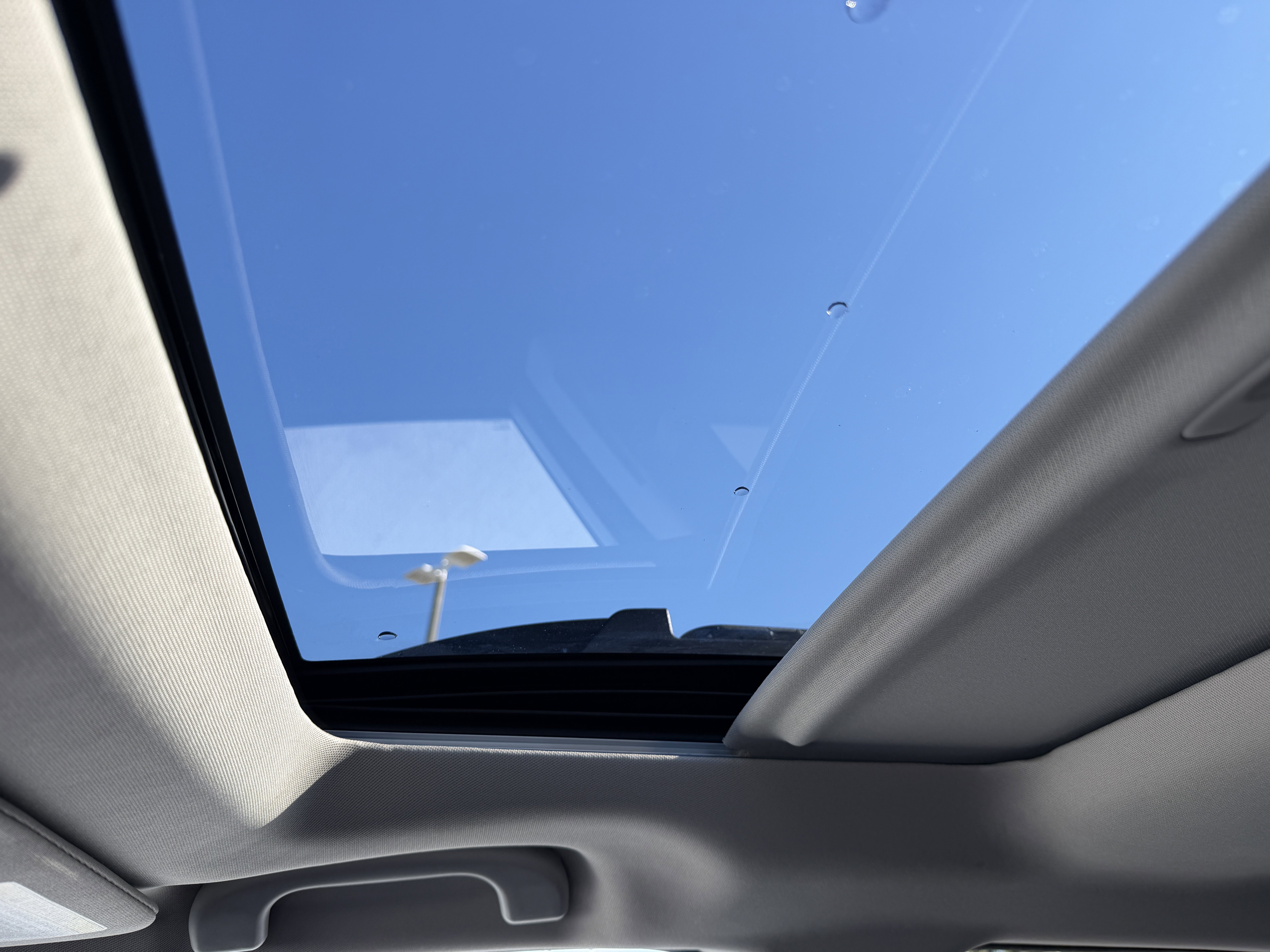 Used 2022 Subaru Outback Limited image 23