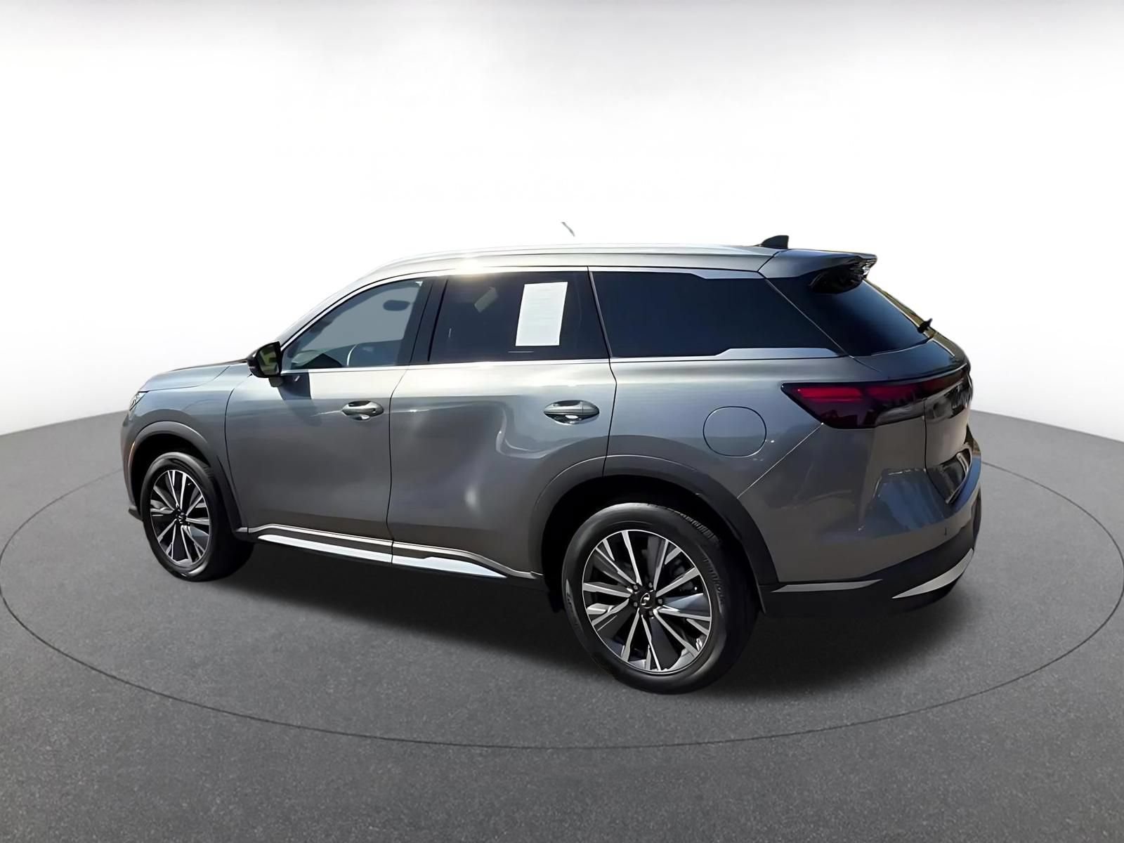 Used 2026 INFINITI QX60 Luxe AWD/4WD image 9