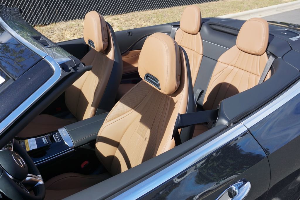 New 2026 Mercedes-Benz CLE 300 4MATIC Cabriolet image 10