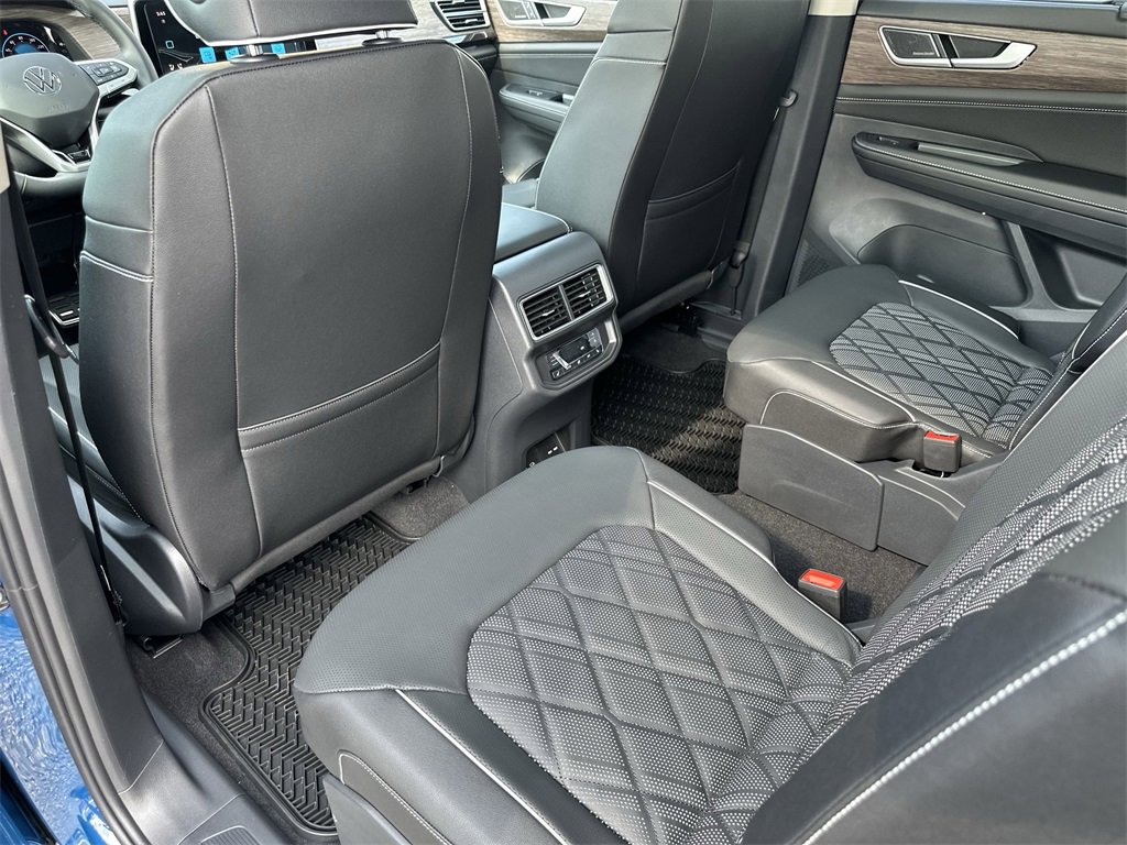 New 2026 Volkswagen Atlas SEL Premium R-Line image 29