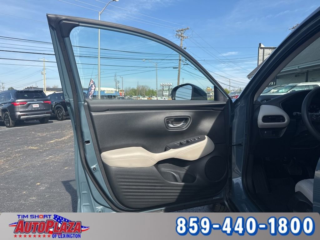 Used 2025 Honda HR-V LX image 14