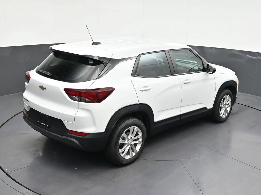 Used 2023 Chevrolet TrailBlazer LS FWD image 19