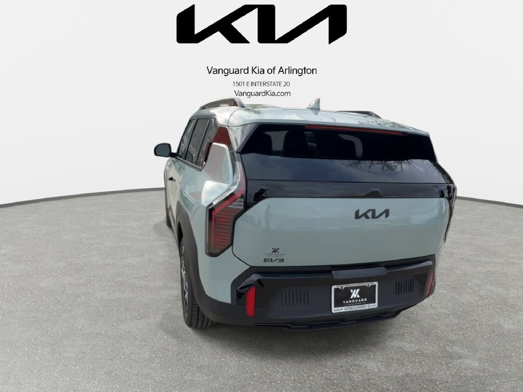 New 2027 Kia EV3 Wind FWD image 8