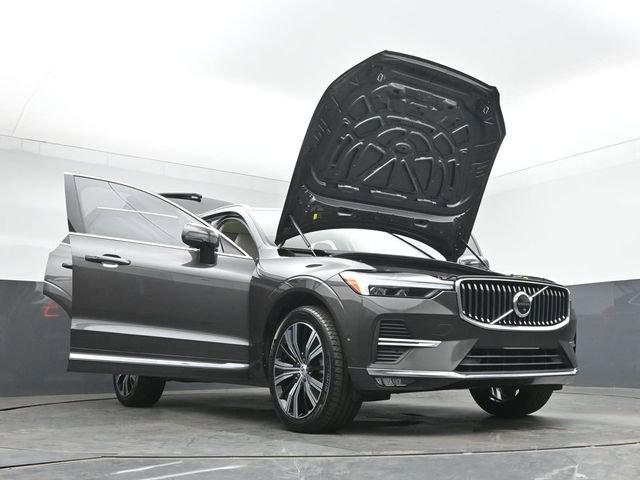 Used 2023 Volvo XC60 B5 Plus w/ Protection Package AWD/4WD image 50