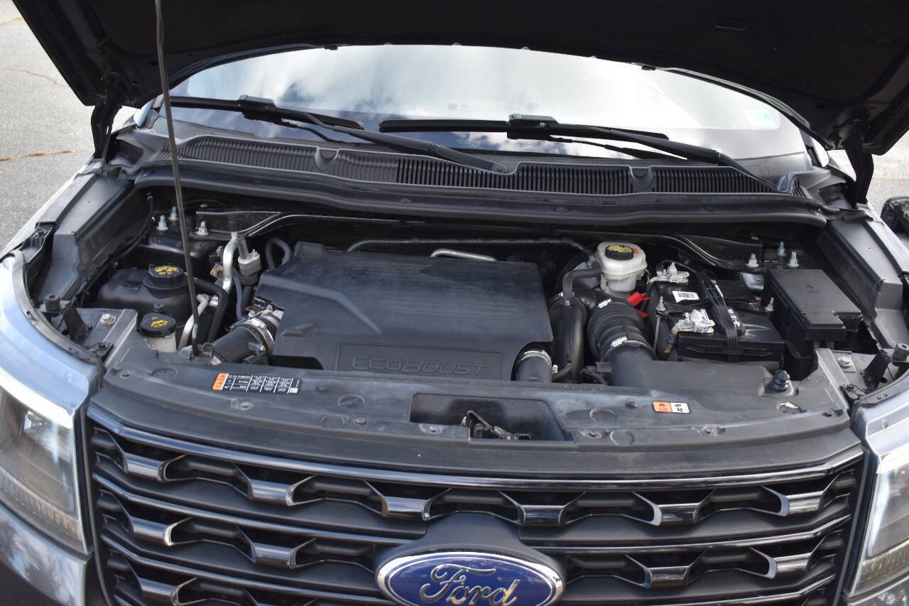 Used 2017 Ford Explorer Sport w/ Equipment Group 401A image 34