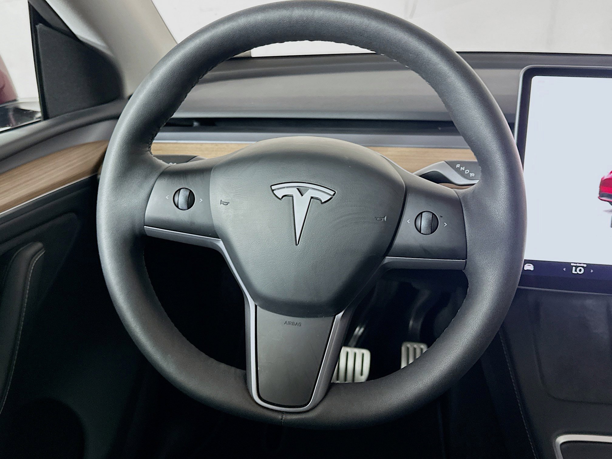 Used 2024 Tesla Model Y Performance image 17