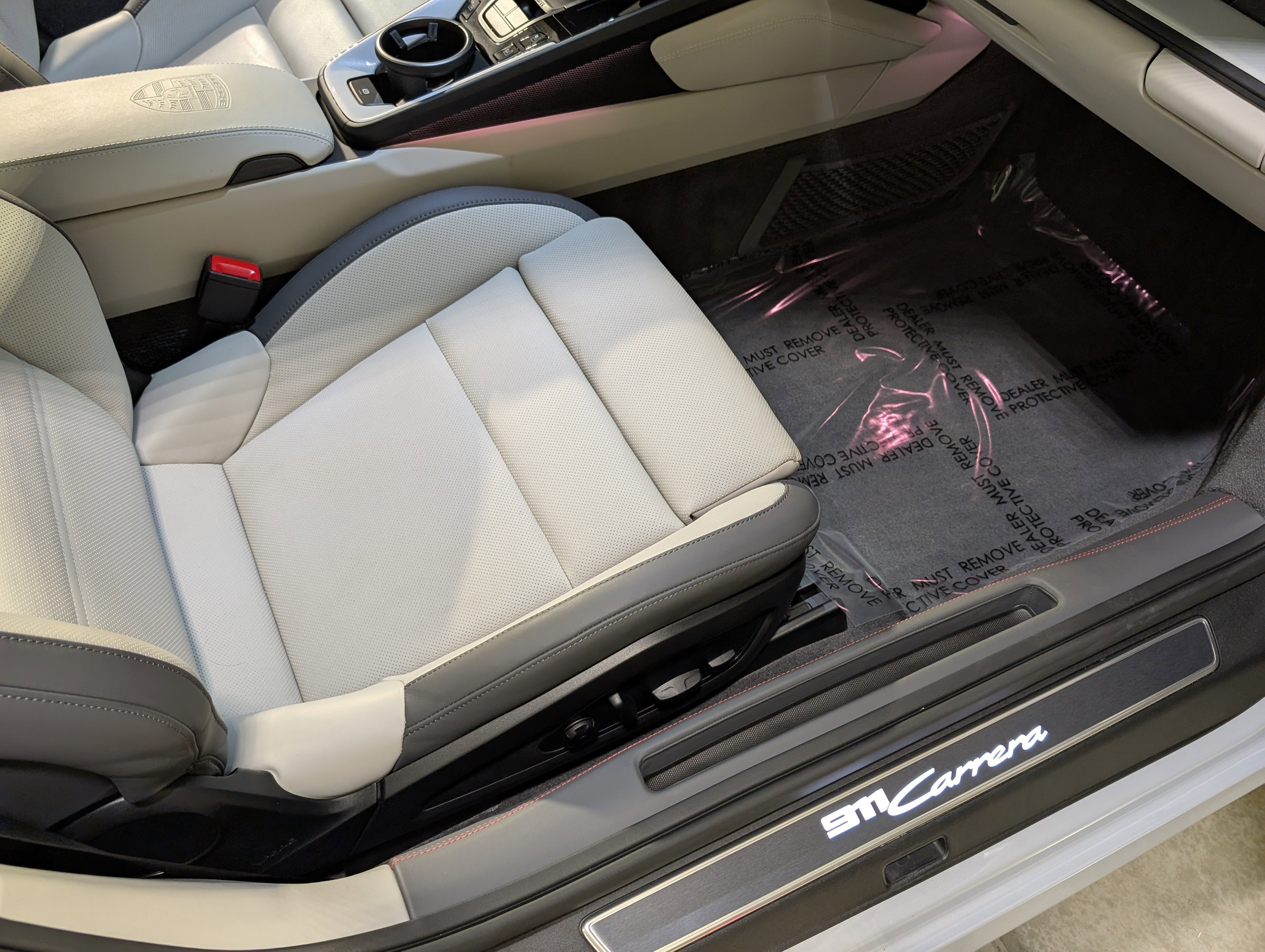 Certified 2025 Porsche 911 Carrera RWD image 16