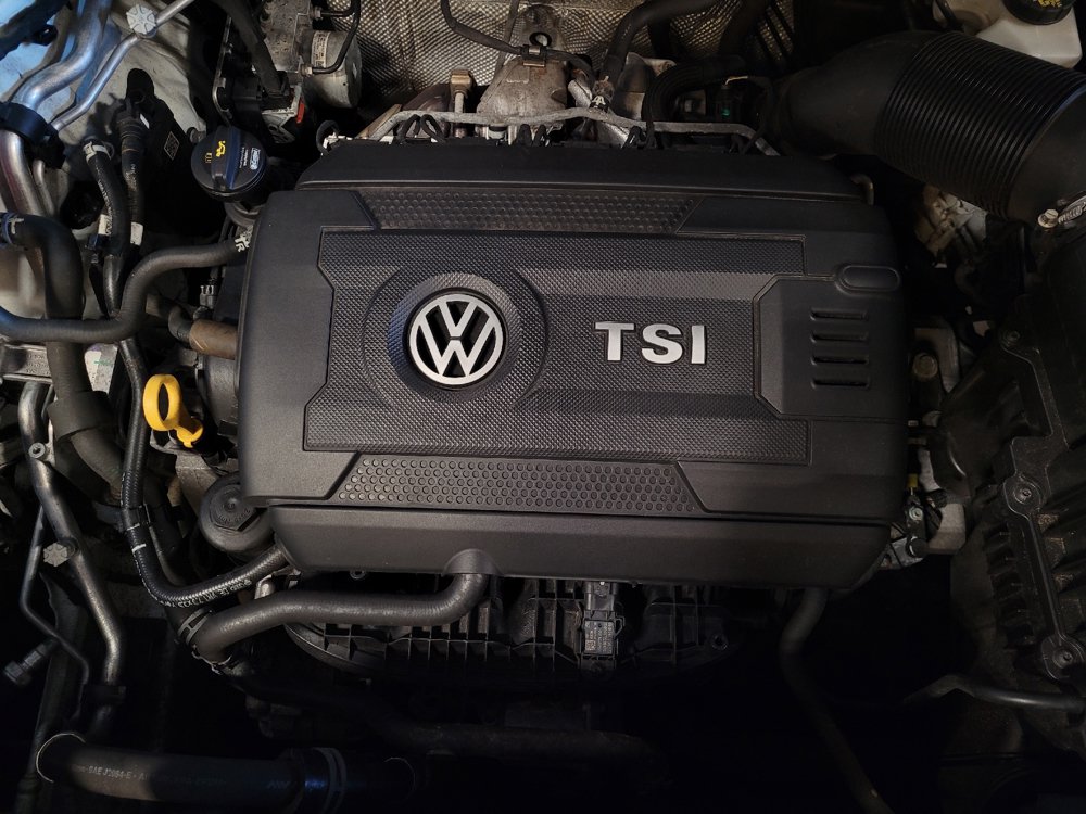 Used 2021 Volkswagen Atlas Cross Sport SEL AWD/4WD image 30