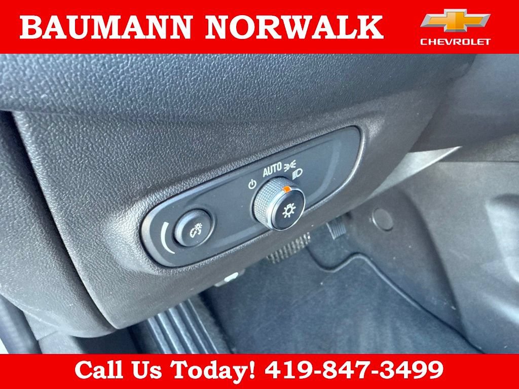 Used 2024 Chevrolet Equinox LS w/ LS Convenience Package FWD image 19
