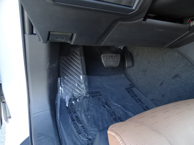 New 2026 Toyota Tundra 1794 Edition AWD/4WD image 8