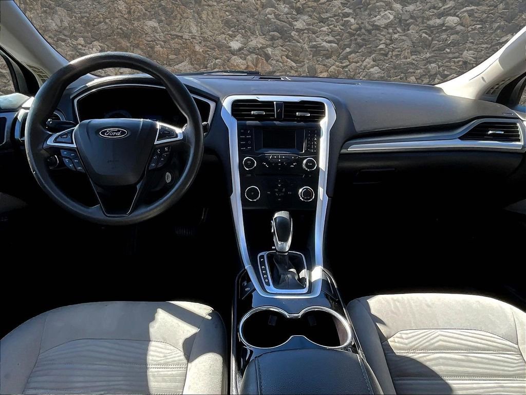 Used 2016 Ford Fusion S FWD image 13