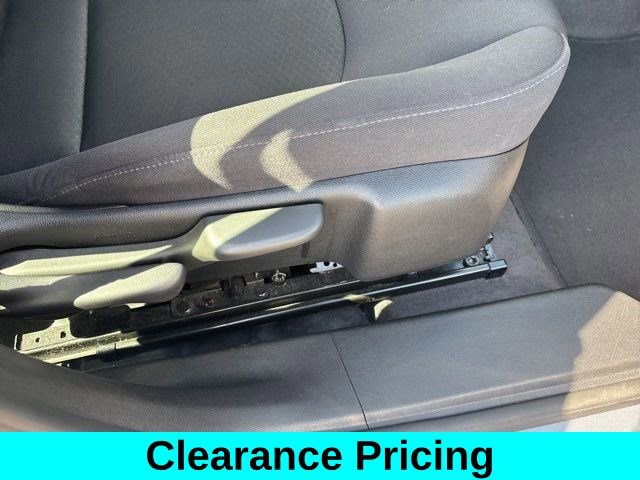 Used 2024 Chevrolet Malibu LT image 39