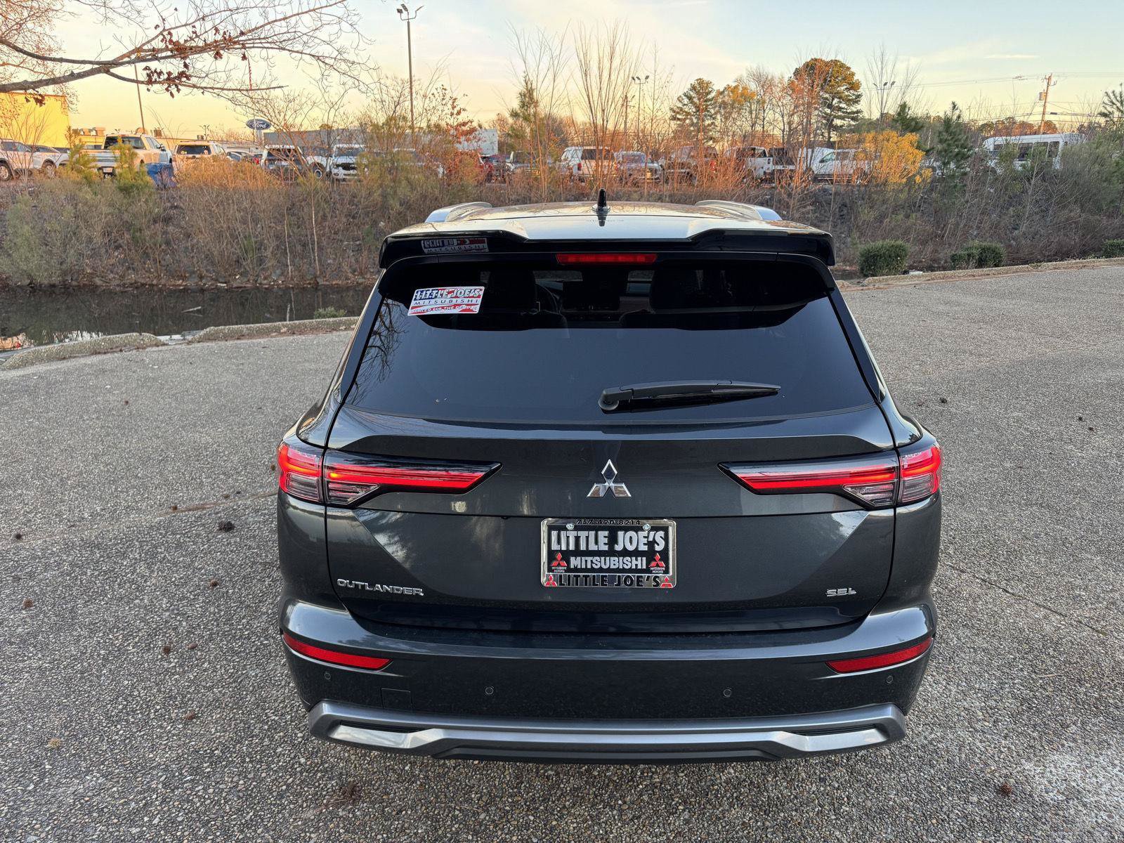 New 2026 Mitsubishi Outlander SEL FWD image 7