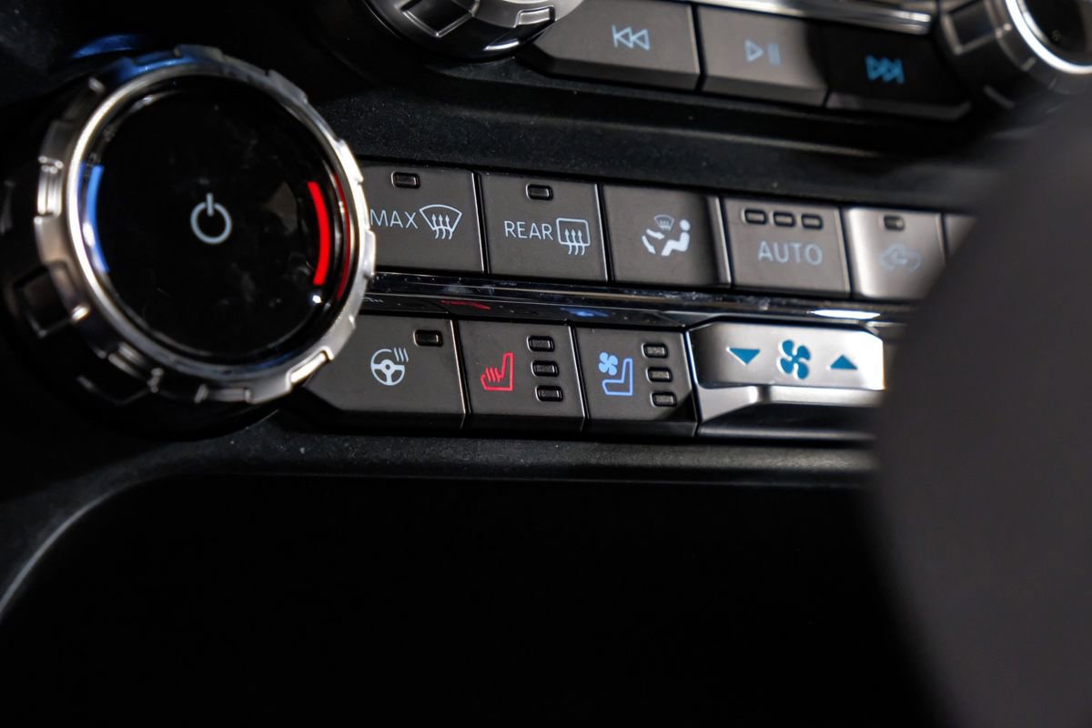 Used 2025 Ford F150 Raptor image 25